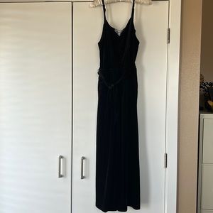 Black velvet jumpsuit with pockets NWT